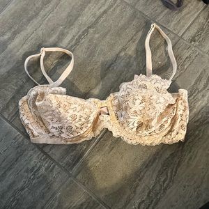 nude unlined victoria secret bra